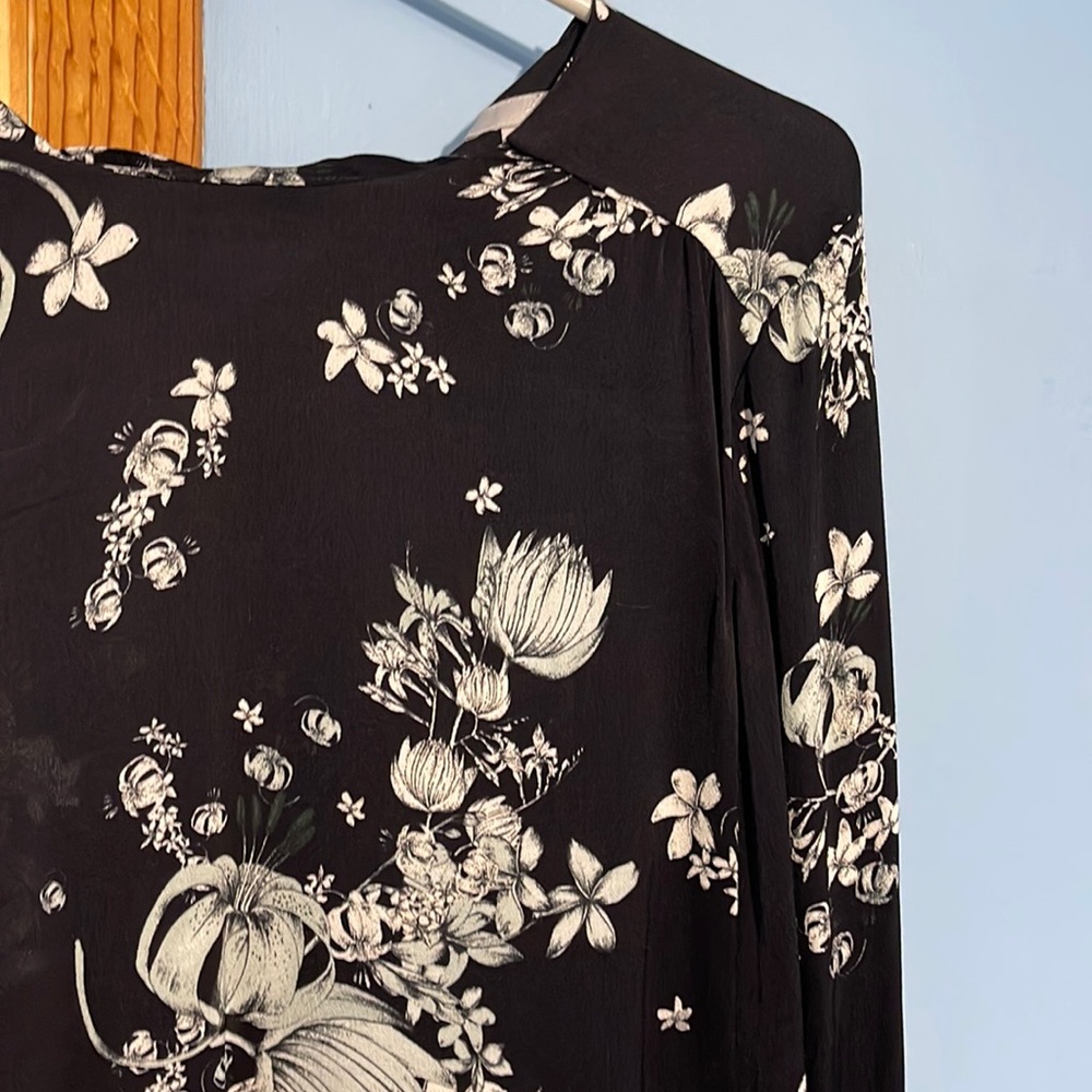 H&M floral top